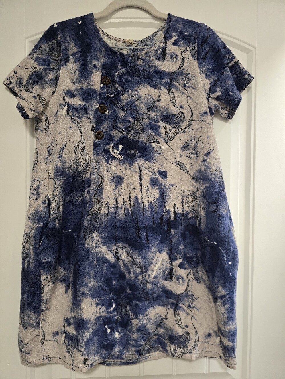 Boutique Ya Wei Blue Tie-Dye Abstract Short Sleeve Tunic / Mini Dress